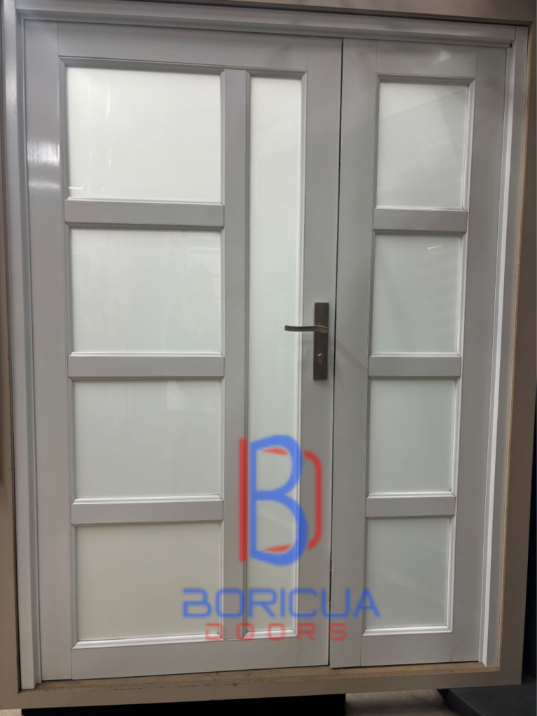 Una puerta exterior de 60" - puerta de aluminio color blanco con cristal 